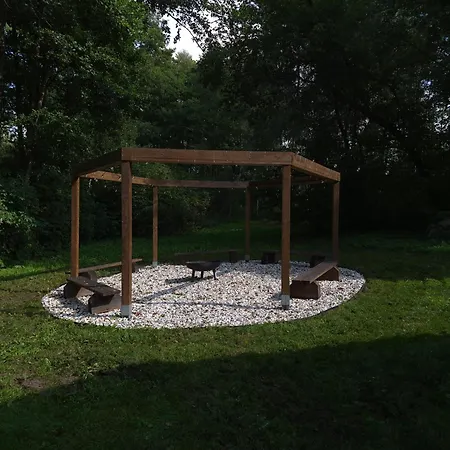Ferienhaus Bez Planu Stare Zambski